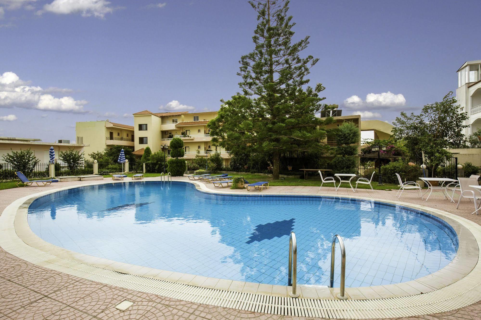 Lyristis Dinos Studios & Apartments Faliráki Kültér fotó